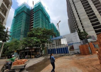 Bất động sản chờ ngày khởi sắc- Ảnh 1.