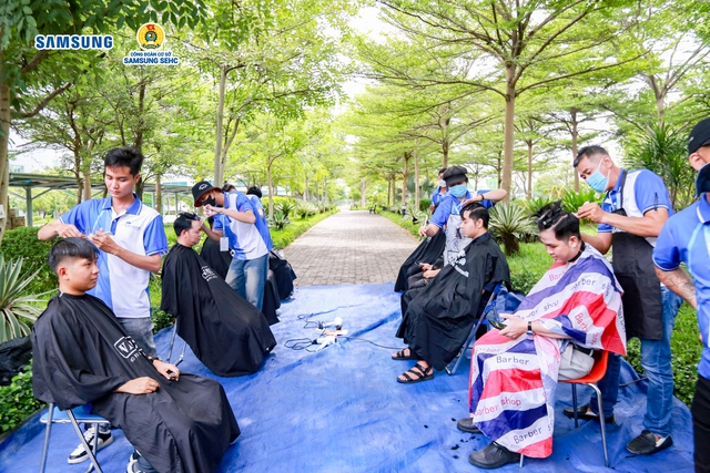 Một doanh nghiệp chi tiền tỉ tổ chức "Phiên chợ 0 đồng" cho công nhân- Ảnh 3. Một doanh nghiệp chi tiền tỉ tổ chức "Phiên chợ 0 đồng" cho công nhân- Ảnh 3.