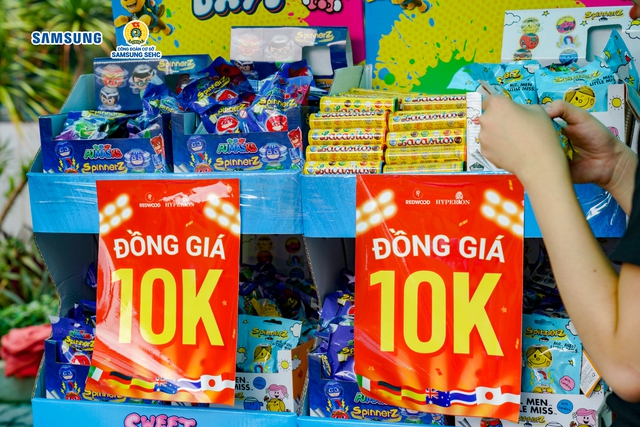 Một doanh nghiệp chi tiền tỉ tổ chức "Phiên chợ 0 đồng" cho công nhân- Ảnh 4. Một doanh nghiệp chi tiền tỉ tổ chức "Phiên chợ 0 đồng" cho công nhân- Ảnh 4.