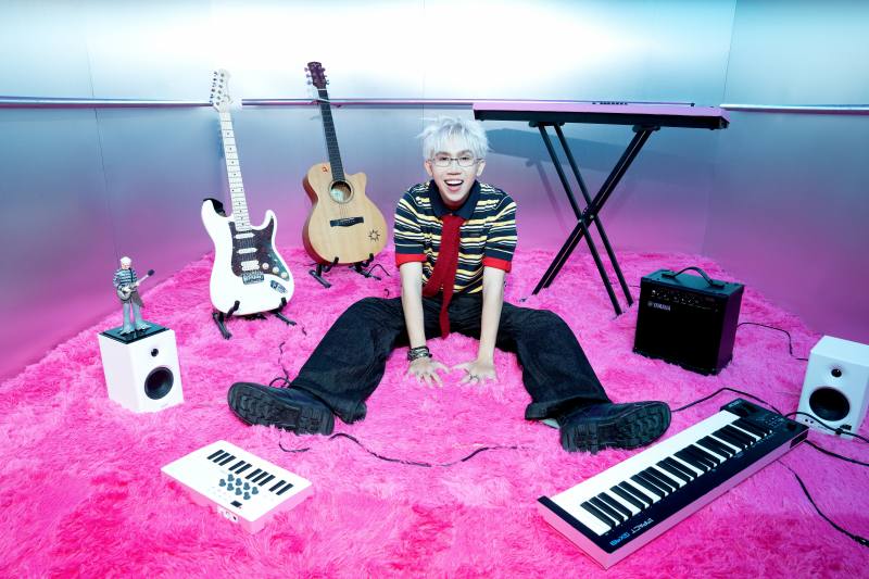 Lập Nguyên ra mắt EP đầu tay “Tần Số Em”, đánh dấu bước chuyển trong âm nhạc