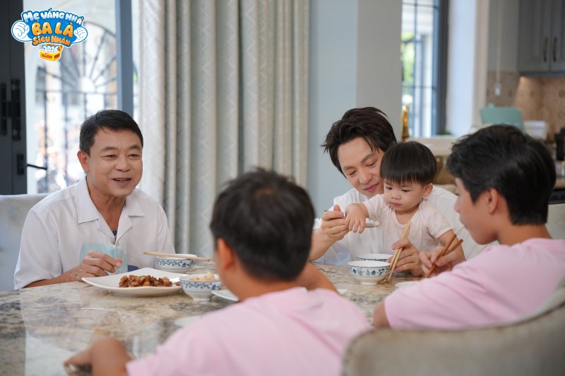 Đăng Khôi loay hoay nấu ăn, Tuấn Dương “đứng hình” vì con cãi – tập 3 bùng nổ drama