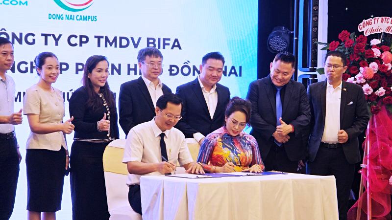 SFS 2026: AI và robot đang thay đổi ngành gỗ Việt Nam như thế nào?
